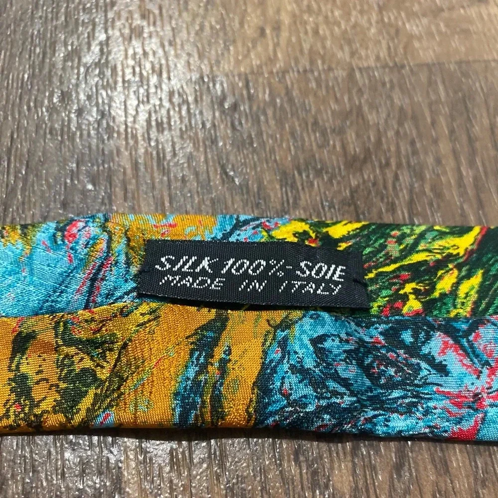 Brioni Necktie Vintage Multicolor Floral Abstract Silk Italy Gold Chain